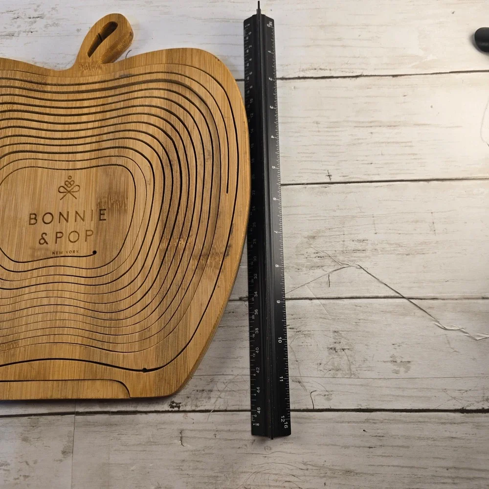 Bonnie & Pop Bamboo Apple Fruit Basket Collapsible Wood Trivet Cutting Board